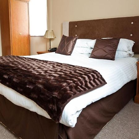 Caledonia Hotel Rosyth Δωμάτιο φωτογραφία