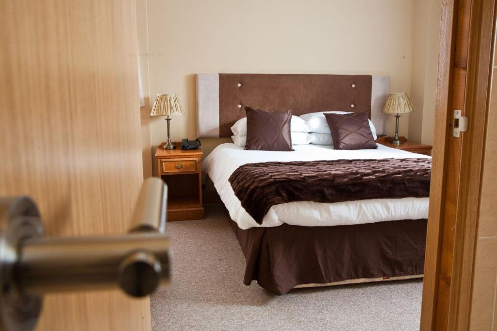 Caledonia Hotel Rosyth Δωμάτιο φωτογραφία