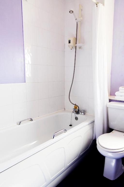 Caledonia Hotel Rosyth Δωμάτιο φωτογραφία