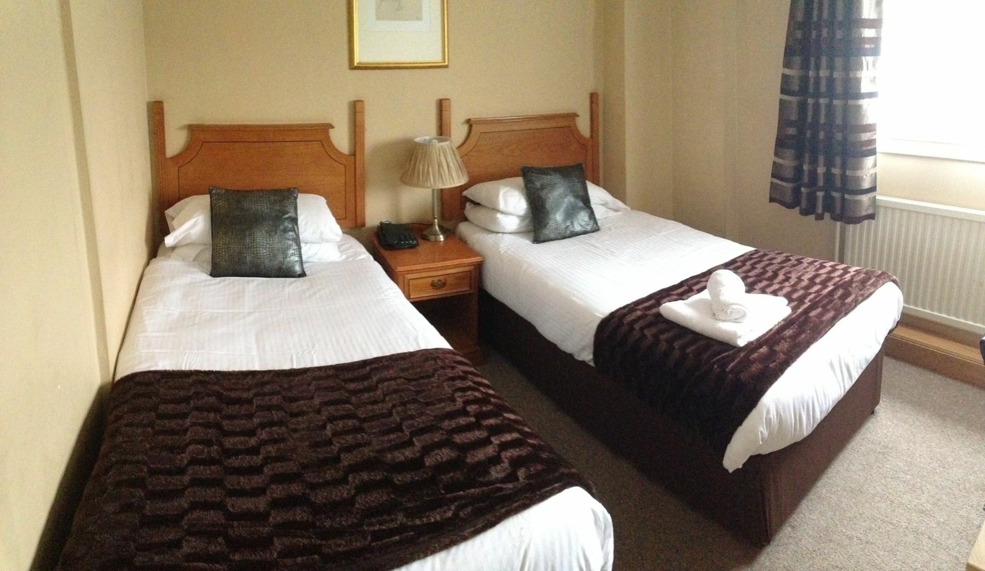 Caledonia Hotel Rosyth Εξωτερικό φωτογραφία